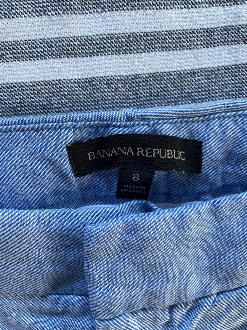 Banana Republic Women’s linen blend cropped pants